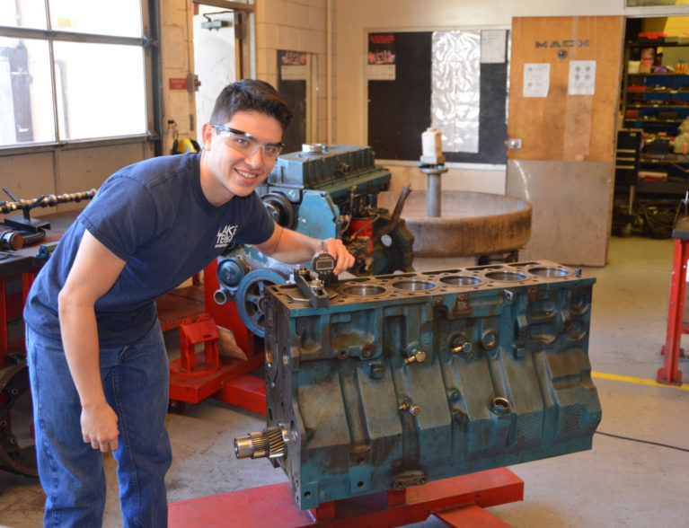 Diesel Mechanic School | Diesel Systems Technician 1 & 2 ...