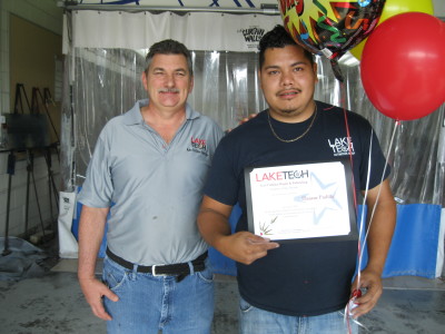 April SOM Eleazar Padilla Auto Collision Repair Refinishing1 400x300 Friday Update 5/16/14